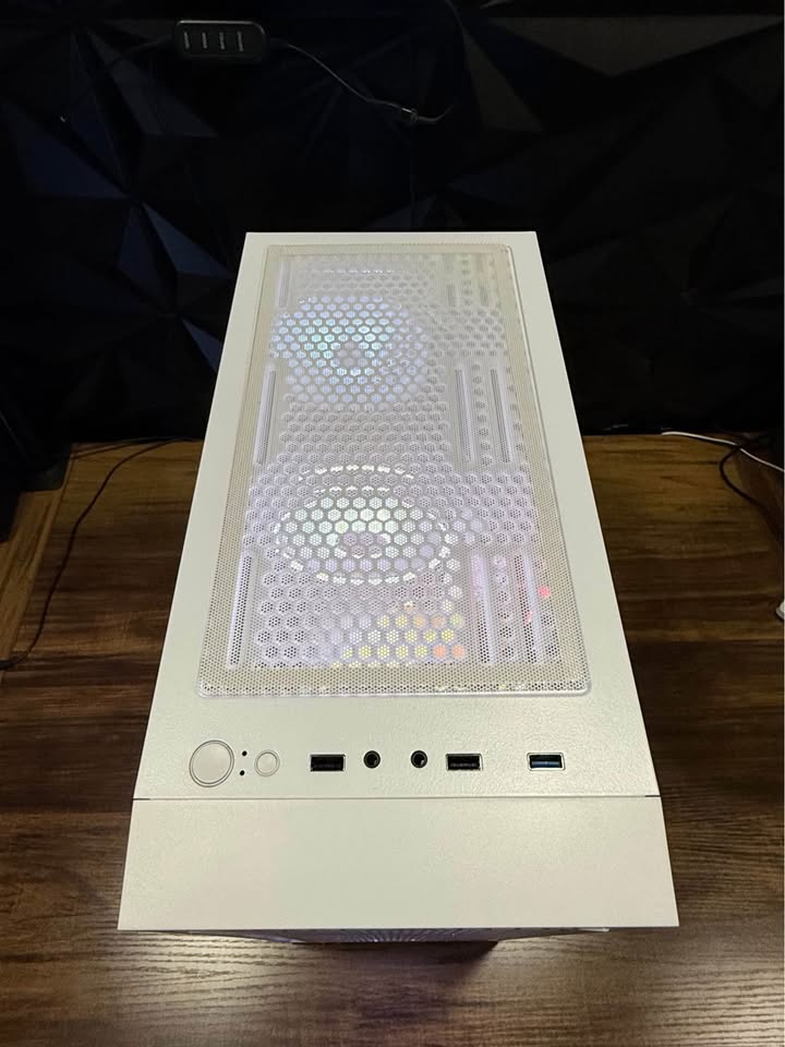 CoreNext White GTX1070 photo 9